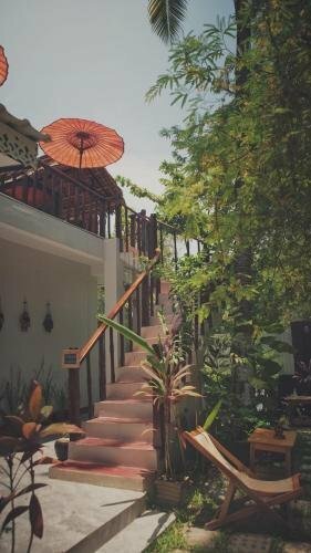 Гостиница The Villager Lodge в Сандоуэе