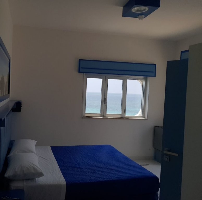 Фото Hotel Caraibisiaco sul Mare