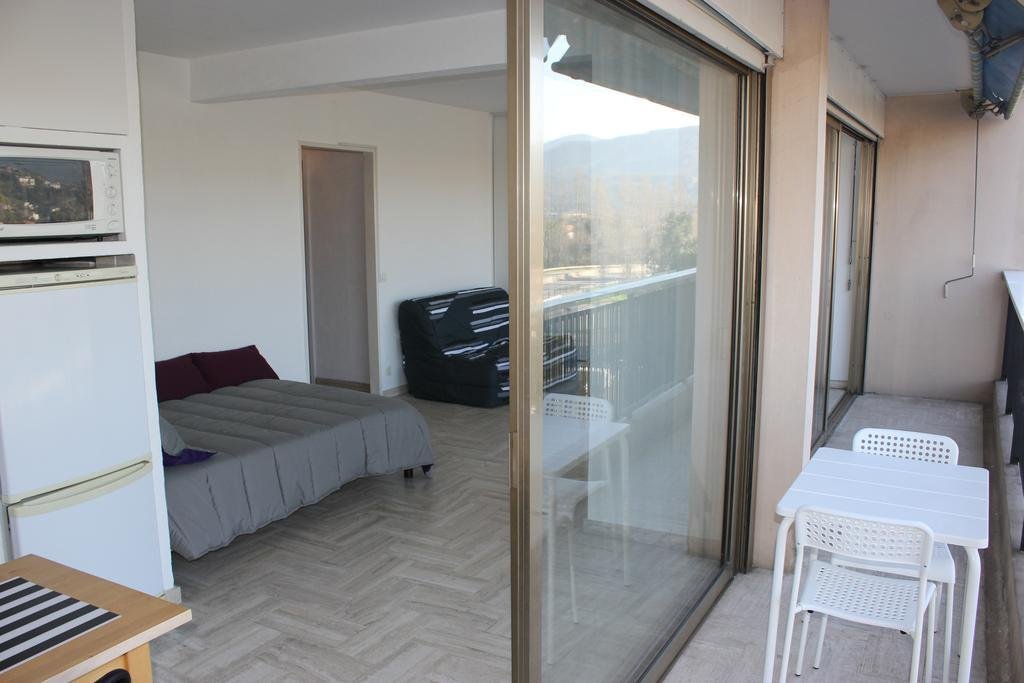 Фото Cannes Marina Residence