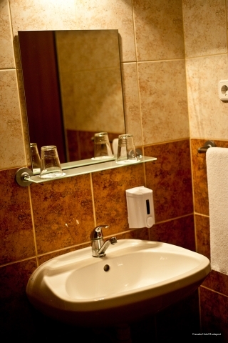 Фото Canada Hotel Budapest