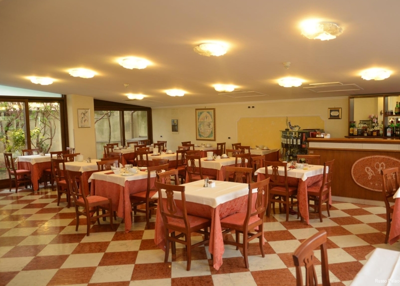 Фото Russo Palace