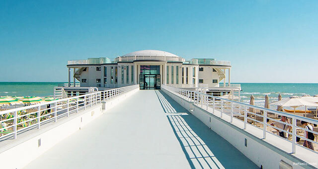 Фото Raffaello Hotel