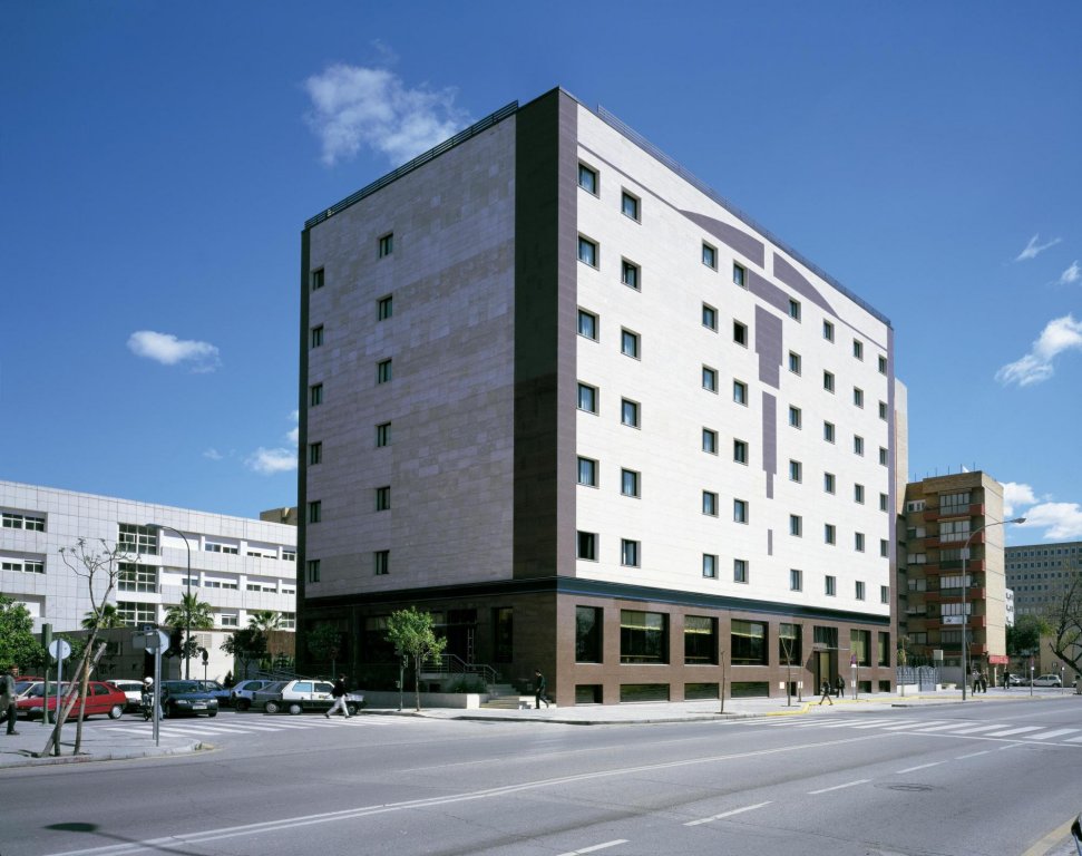 Фото Occidental Sevilla Viapol