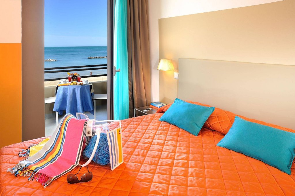 Фото Hotel delle Nazioni Pesaro