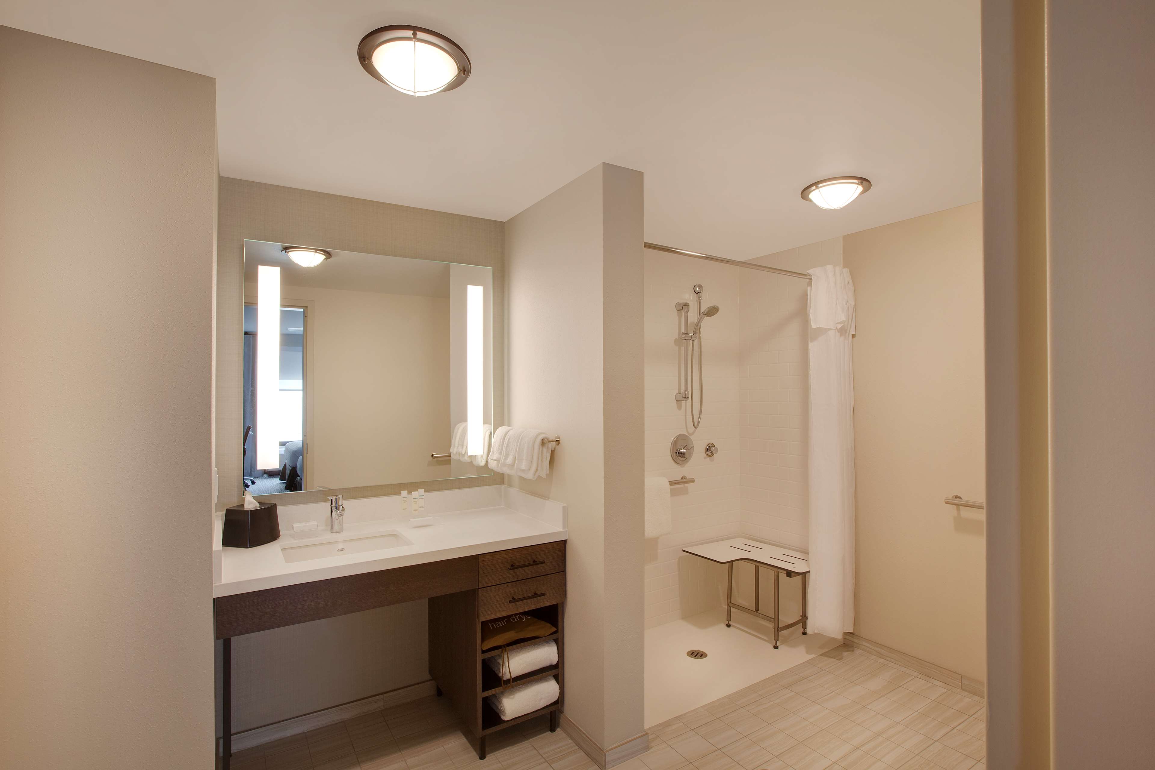 Фото Homewood Suites by Hilton Louisville Downtown, Ky