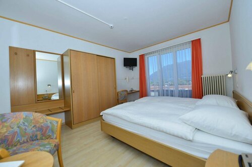 Внешний вид отеля Hotel Luna Garni в Асконе, фото 2