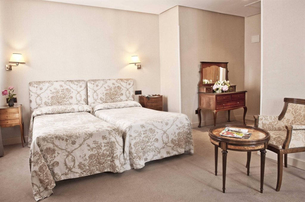 Фото Hotel Principe Pio 