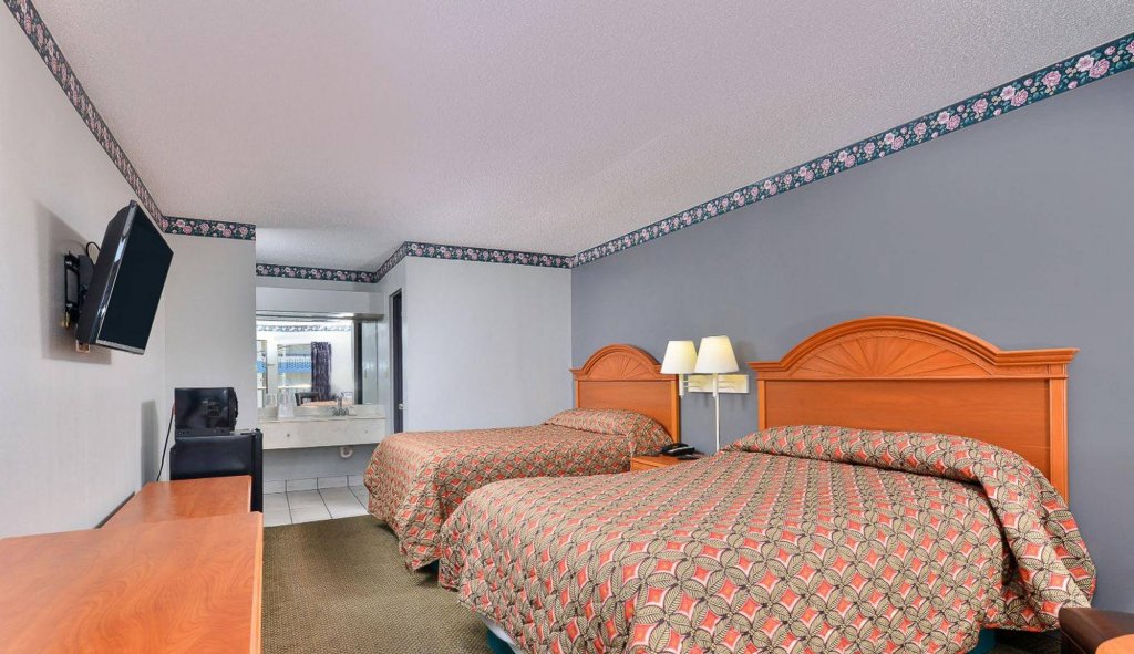 Фото Sandcastle Inn