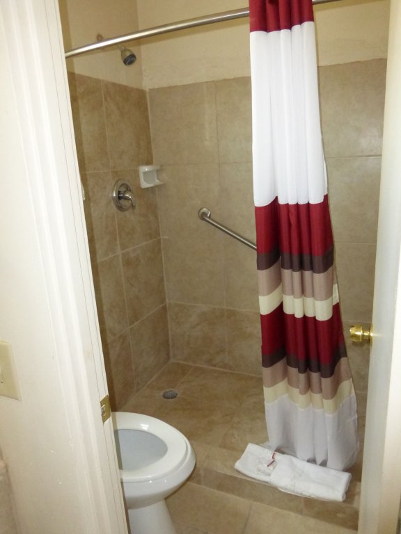 Фото Red Roof Inn Needles