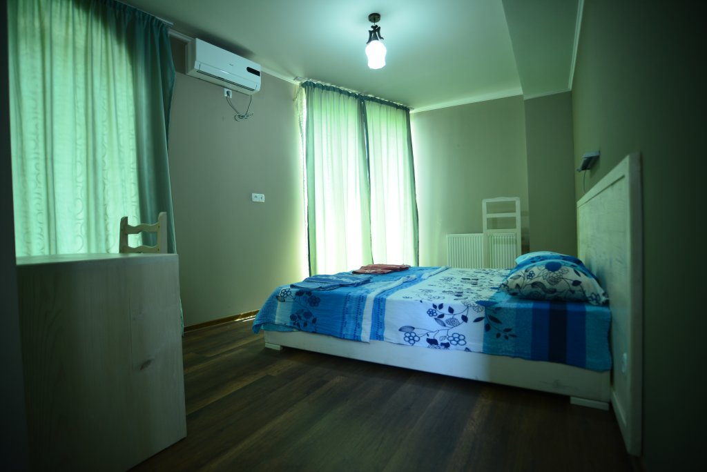 Фото Мини-Отель Kutaisi Globus