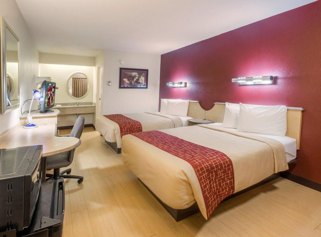 Фото Red Roof Inn Jacksonville - Orange Park