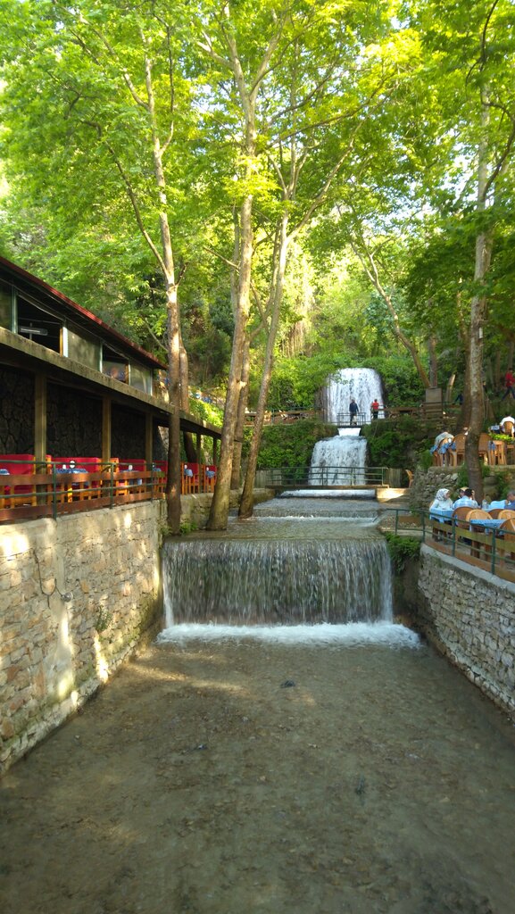 Cafe Caglayan Alabalik Tesisleri, Iskenderun, photo