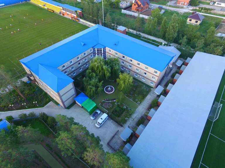 Спортивный комплекс Гигант, Крымск, фото