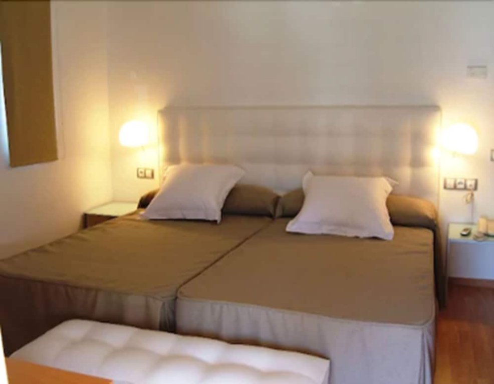 Фото Hotel Miramar Valencia