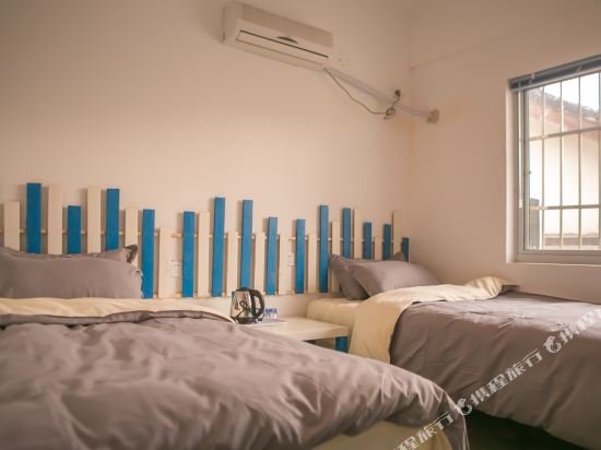 Фото Suzhou Blue Gate Hostel