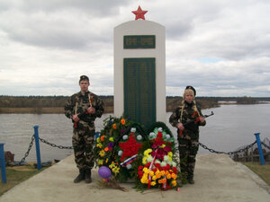 Воинам-землякам, участникам Великой Отечественной войны (Республика Коми, городской округ Вуктыл, село Подчерье), памятник, мемориал в Республике Коми