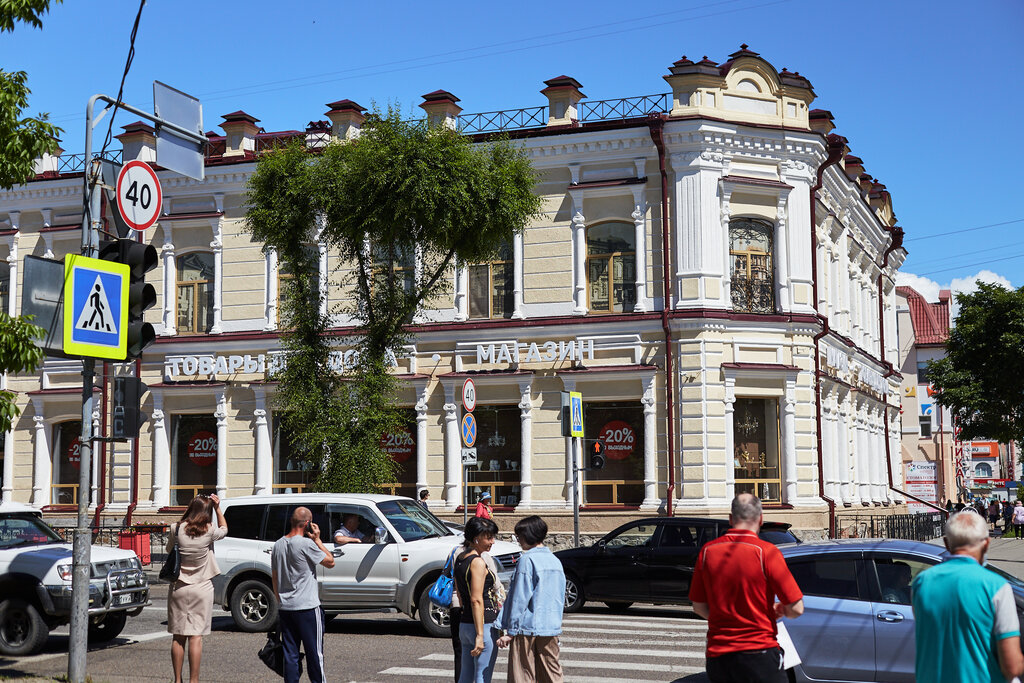 Department store Platonov Brothers Mall, Blagoveshchensk, photo