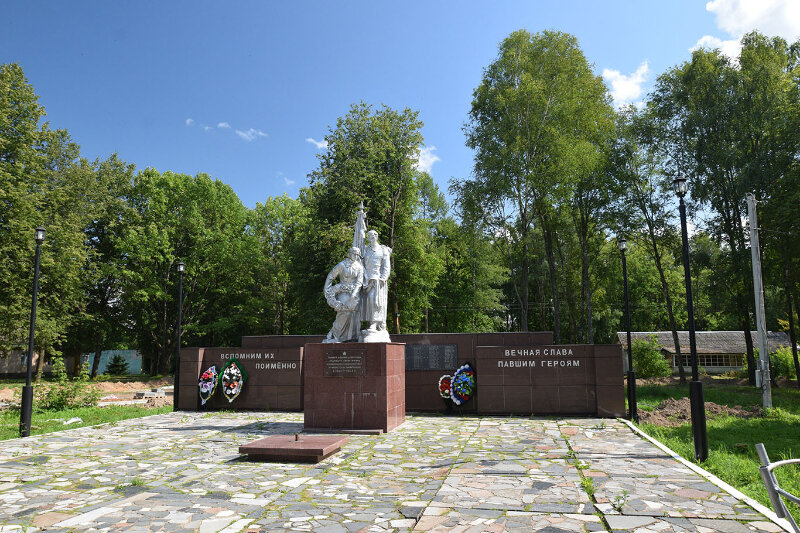 Памятник, мемориал Братская мoгила, Смоленская область, фото