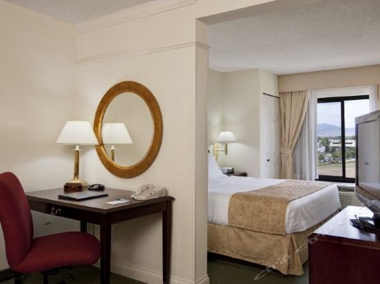 Фото Springhill Suites by Marriott Denver Westminster