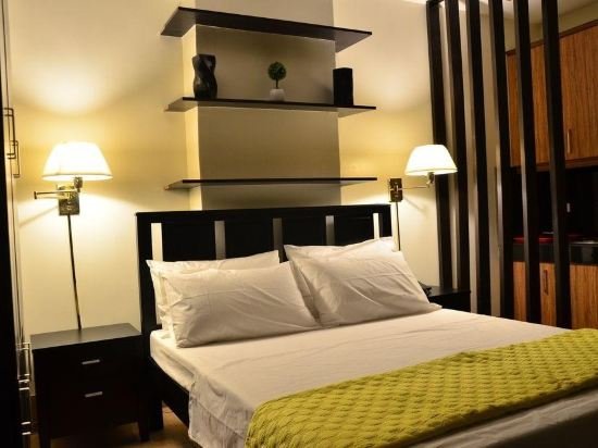 Фото Oriental Zen Suites