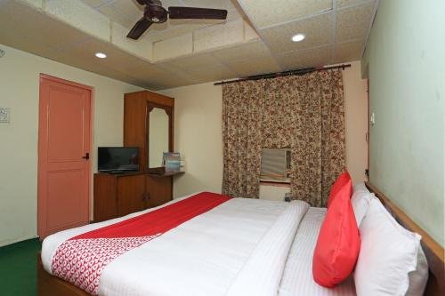 Фото Oyo 16897 Hotel Shubham Continental