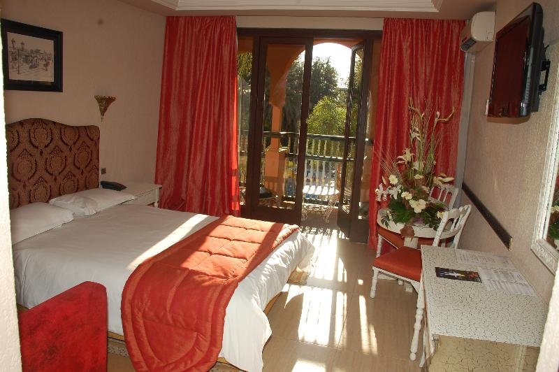 Фото El Andalous Lounge & SPA Hotel