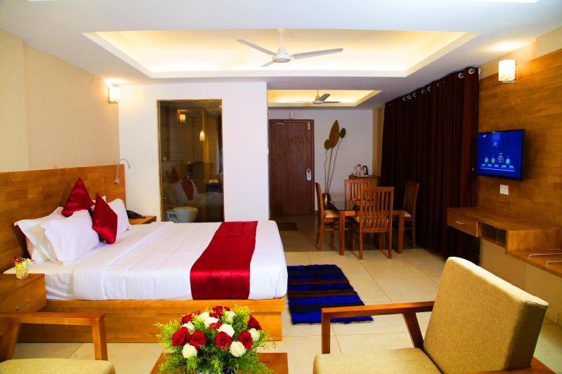 Фото The Munnar Queen