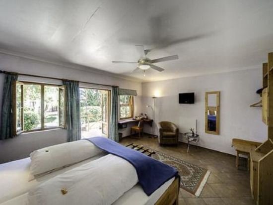 Фото Gubas De Hoek meet eat sleep