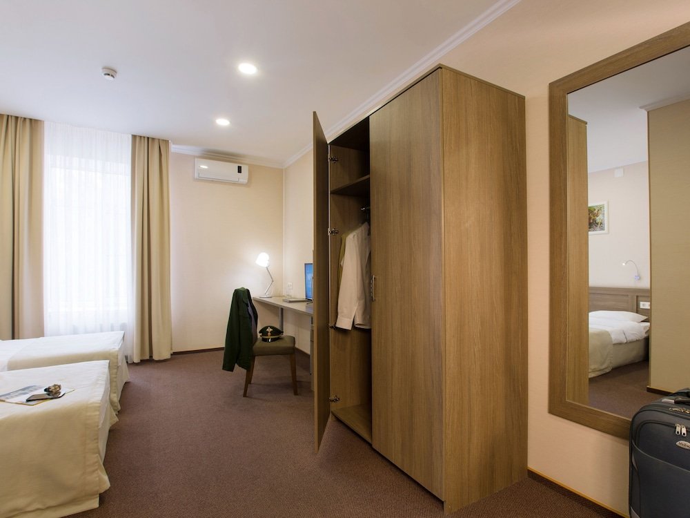 Фото Платов на Дубовского