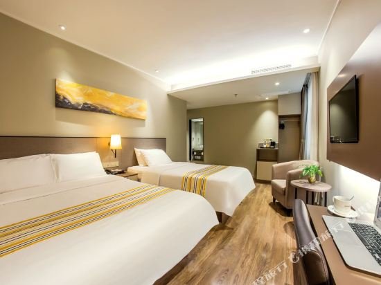 Фото Homeinn Plus Hotel Shanghai Bund Jinling East Road