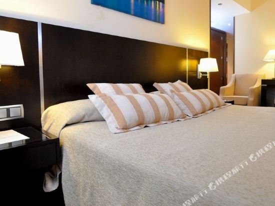 Фото Отель Clement Barajas