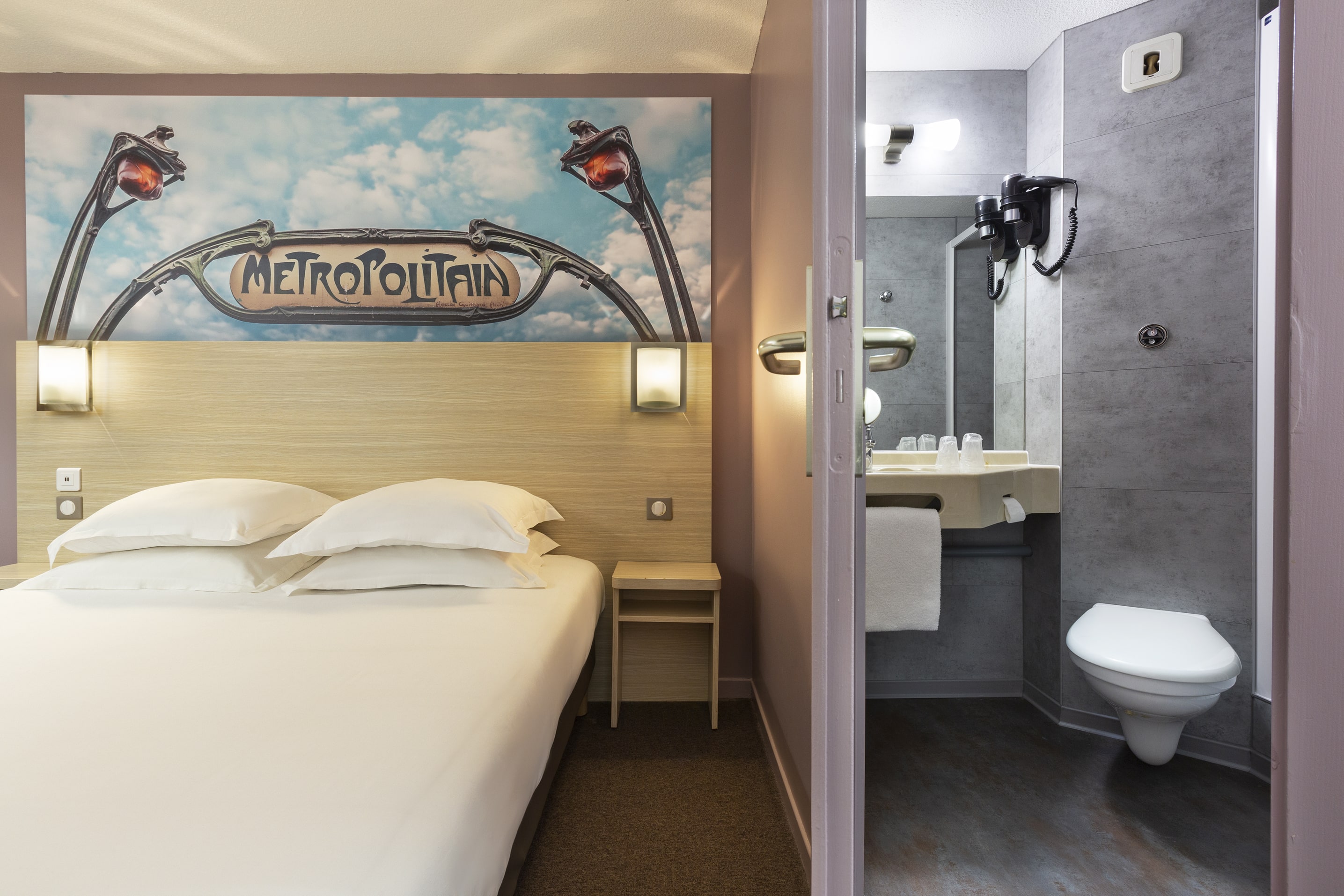 Фото B&b Hotel Marne-la-Vallée Chelles