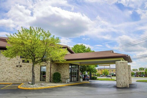 Гостиница Comfort Inn Maumee - Perrysburg Area