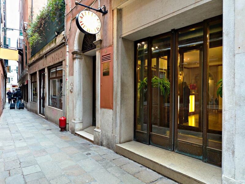 Фото All’Angelo Art Hotel