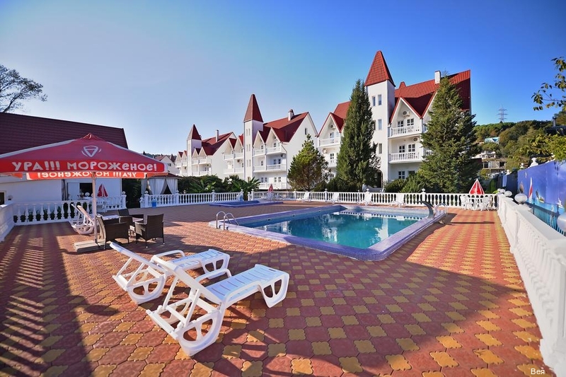 Фото отеля 1