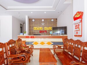 Oyo 727 Hoang Giang Hotel