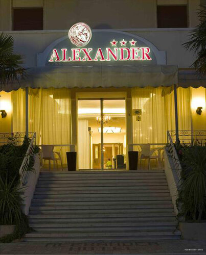 Внешний вид отеля Hotel Alexander в Каттолике, фото 2