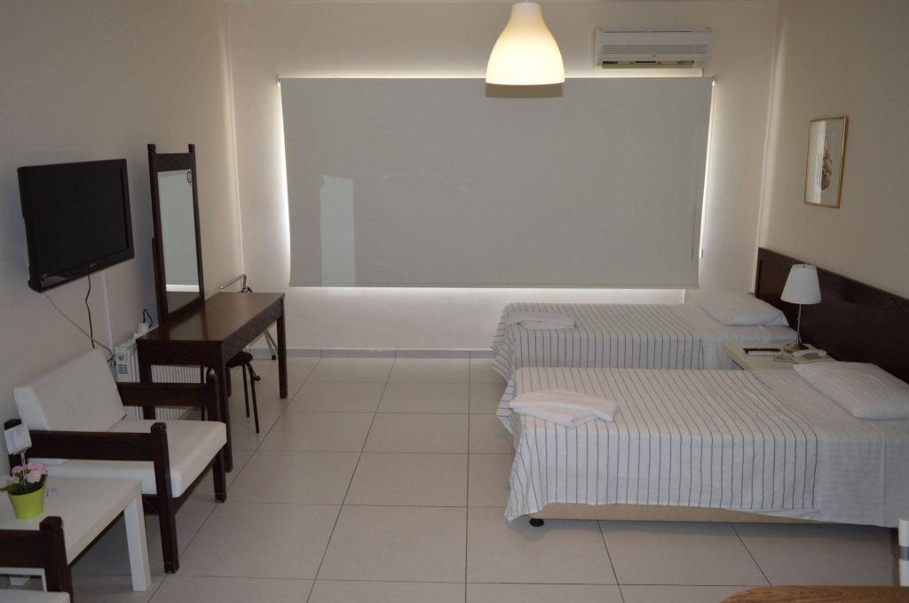 Фото Lordos Hotel Apartments