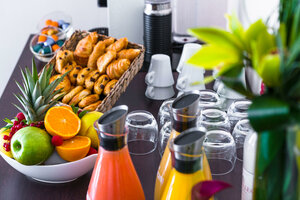 Гостиница Holiday Inn Toulouse Airport