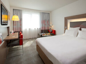 отель Novotel Leuven Centrum