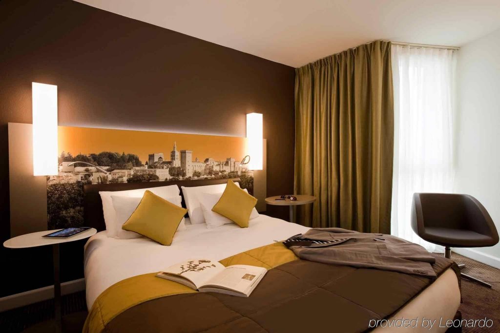 Фото Mercure Avignon Centre Palais des Papes Hotel