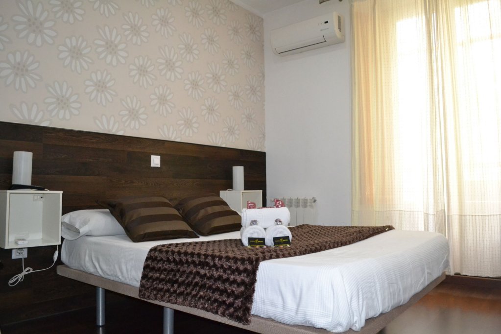 Фото Hostal El Brezo