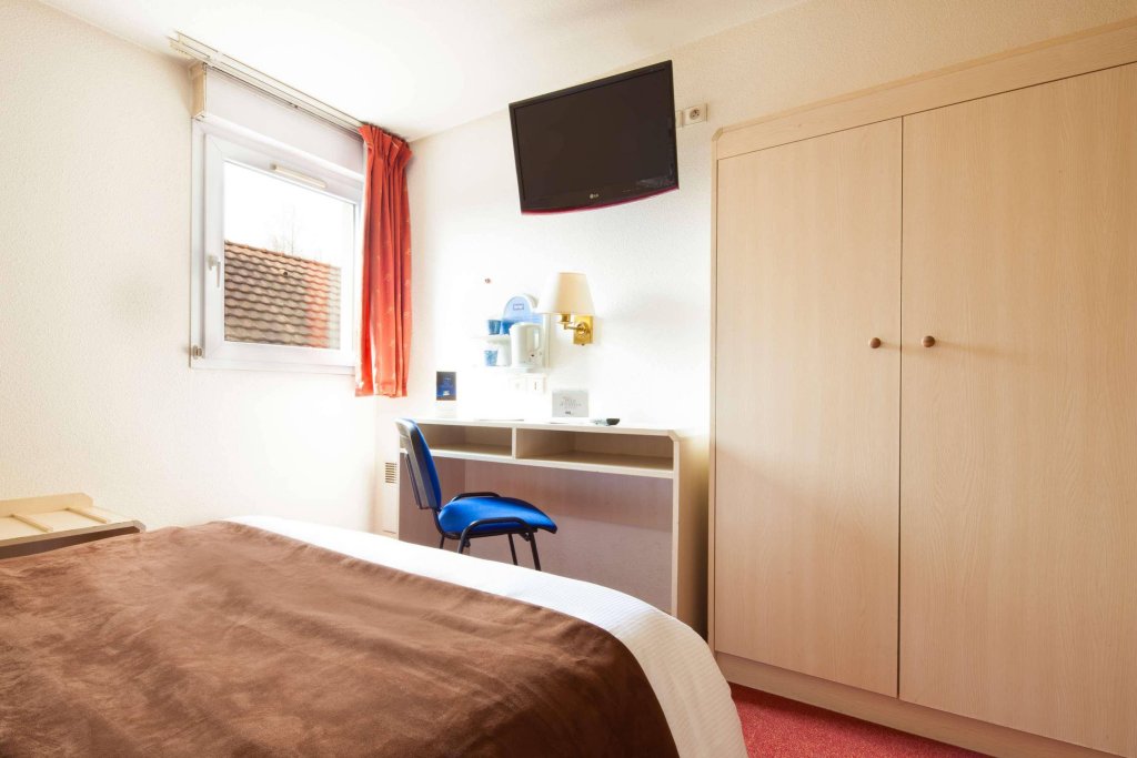 Фото Comfort Hotel Lille Lomme