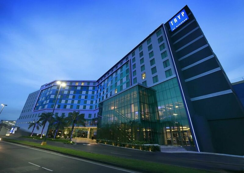 Гостиница Wyndham Panama Albrook Mall Hotel & Convention Center