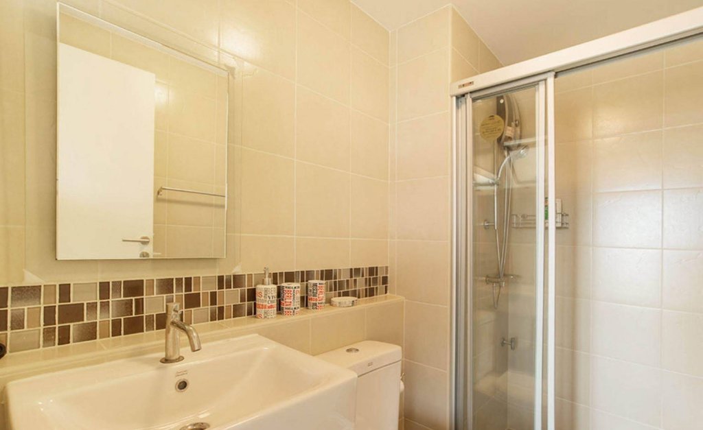 Фото Baan Thew Lom by Favstay