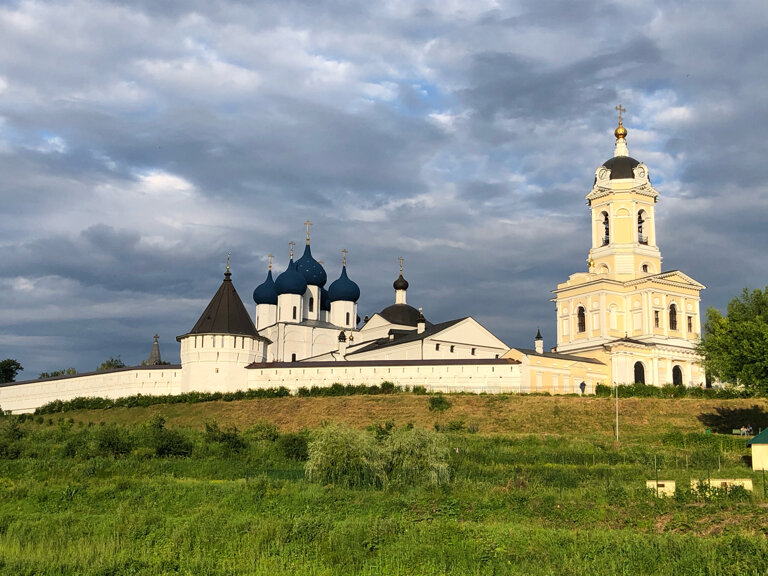 Владимирский монастырь Серпухов