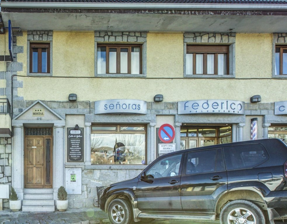 Фото отеля 1