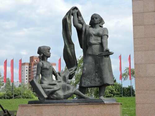 Памятники в иваново фото и цены