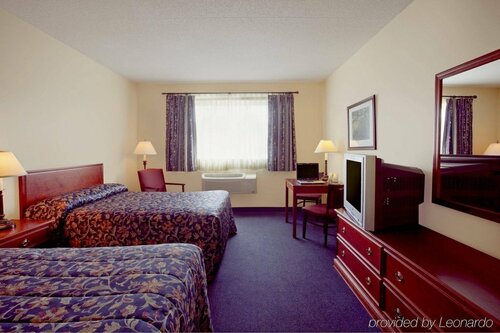 Гостиница Baymont by Wyndham Montreal Airport в Монреале