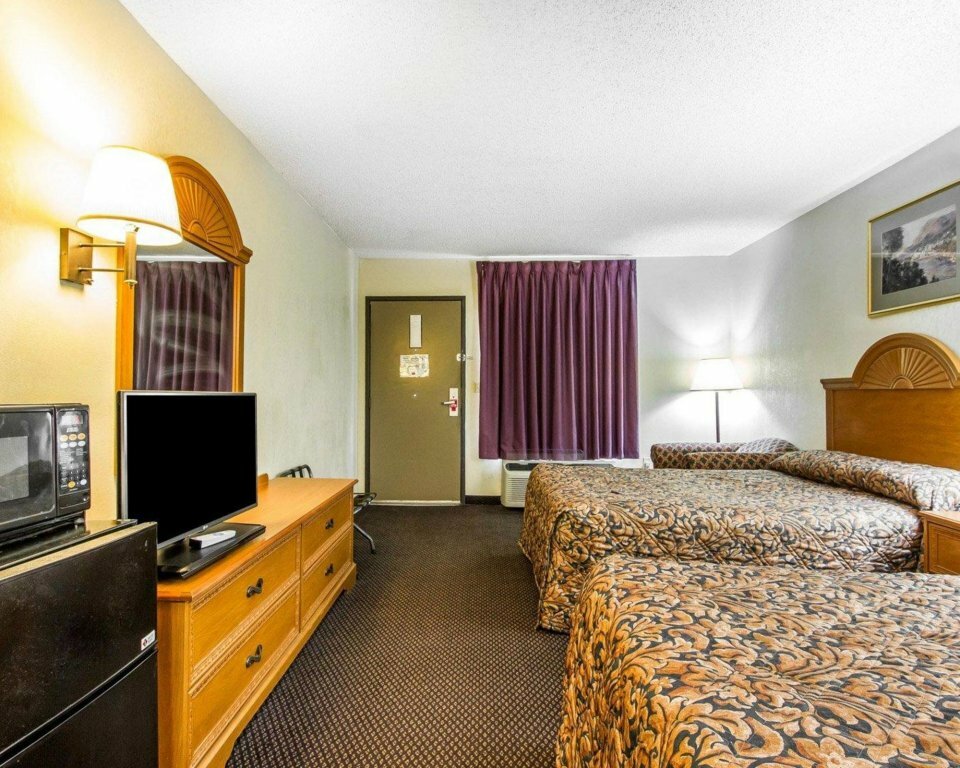 Hotel Econo Lodge Inn & Suites, State of Tennessee, photo